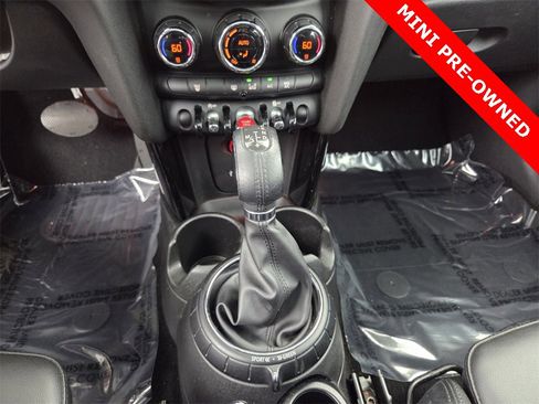 Used 2015 MINI Cooper S image 24