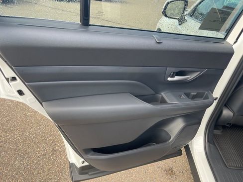 Used 2026 Toyota Grand Highlander AWD Hybrid image 14