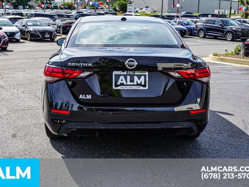 Used 2023 Nissan Sentra SV FWD image 11