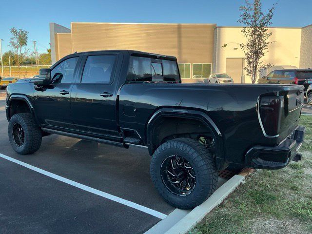 Used 2024 GMC Sierra 2500 Denali Ultimate w/ Max Trailering Package AWD/4WD image 6
