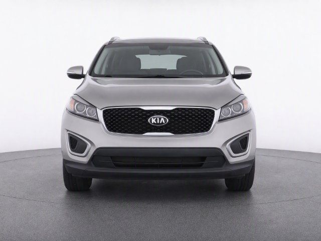 Used 2018 Kia Sorento AWD image 5