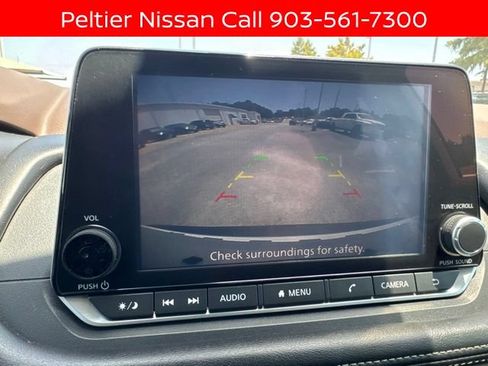 Certified 2023 Nissan Rogue SV FWD image 18