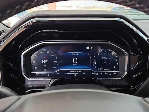 Used 2022 Chevrolet Silverado 1500 LT w/ Safety Package image 29