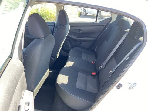 Used 2024 Nissan Sentra SV FWD image 46