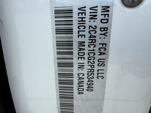 Used 2023 Chrysler Voyager LX FWD image 35