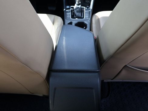 Used 2019 Volkswagen Jetta SE image 23