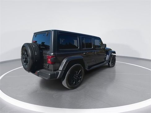 Used 2021 Jeep Wrangler Unlimited Sahara image 10