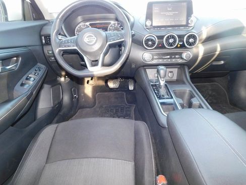 Used 2021 Nissan Sentra SV image 15