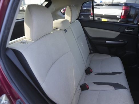 Used 2017 Subaru Crosstrek 2.0i Premium w/ Popular Package #2 image 16