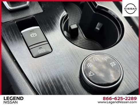 Certified 2023 Nissan Rogue SV w/ SV Premium B Package AWD/4WD image 34