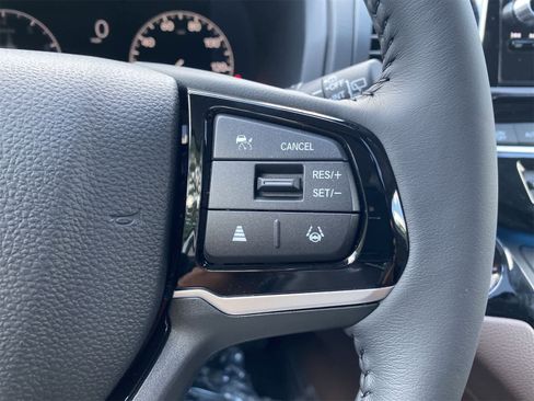 New 2026 Honda Odyssey Touring image 24