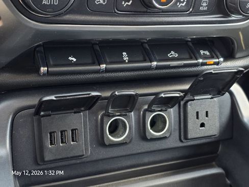 Used 2015 Chevrolet Silverado 1500 LTZ w/ Texas Edition, 1LZ Trim RWD image 25
