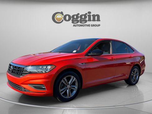 Used 2019 Volkswagen Jetta R-Line image 1