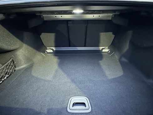 Used 2025 Mercedes-Benz C 300 4MATIC Sedan image 10