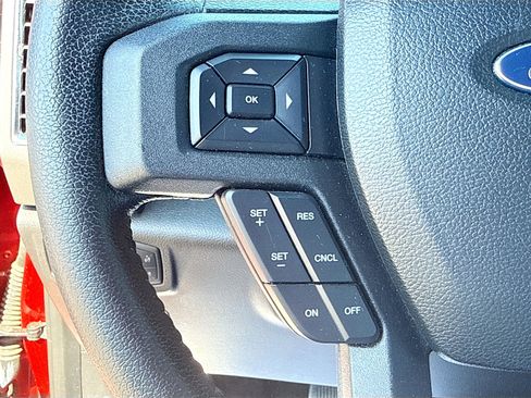 Used 2015 Ford F150 XLT w/ Equipment Group 301A Mid RWD image 33
