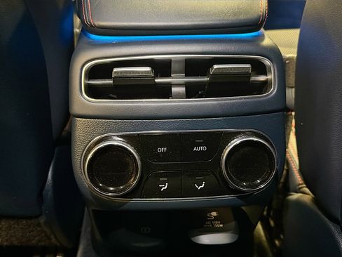 Used 2023 Genesis GV70 2.5T w/ Sport Prestige Package image 28