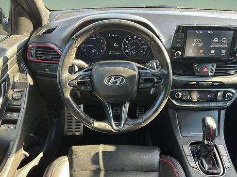 Used 2019 Hyundai Elantra GT N Line image 29