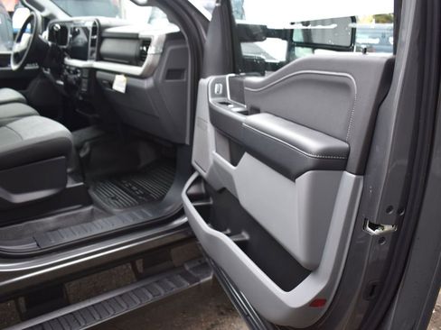 New 2026 Ford F250 XLT w/ XLT Premium Package image 14