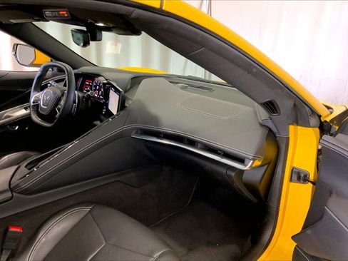 Used 2025 Chevrolet Corvette Stingray Coupe w/ 1LT RWD image 24