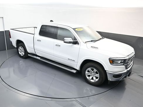 Used 2022 RAM 1500 Laramie AWD/4WD image 14