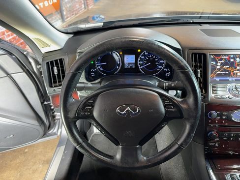 Used 2013 INFINITI G37 x Sedan w/ Premium Pkg AWD/4WD image 15