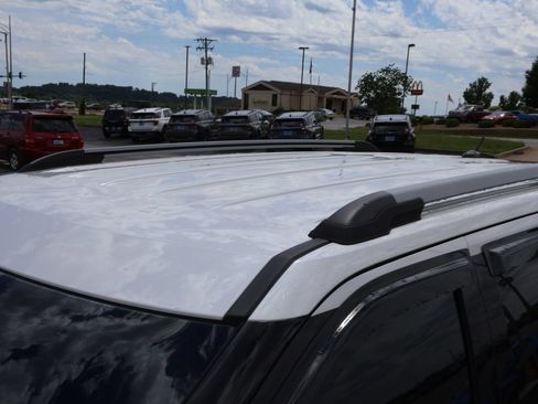 Used 2014 Ford Explorer Limited w/ Equipment Group 302A AWD/4WD image 4