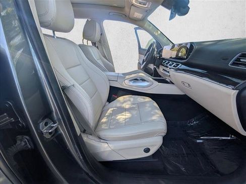 Used 2022 Mercedes-Benz GLS 450 4MATIC image 28