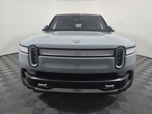 Used 2024 Rivian R1S Adventure AWD/4WD image 8