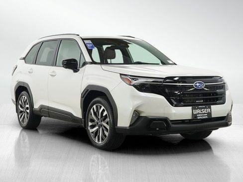Used 2025 Subaru Forester Touring AWD/4WD image 7