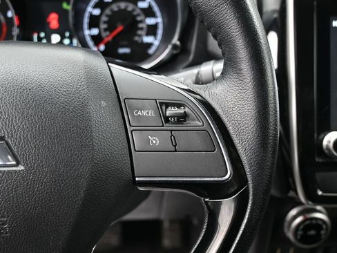 Used 2024 Mitsubishi Outlander Sport SE image 19