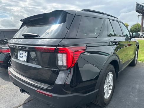 Used 2026 Ford Explorer Active RWD image 4
