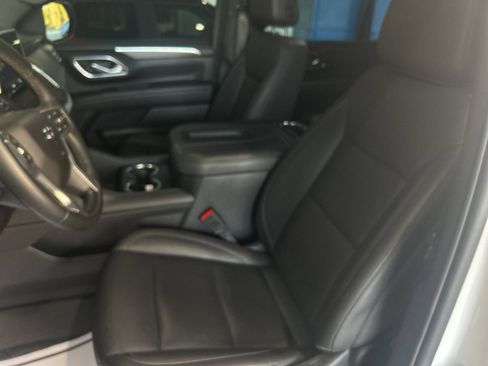 Used 2023 Chevrolet Tahoe Z71 w/ Off-Road Capability Package image 13