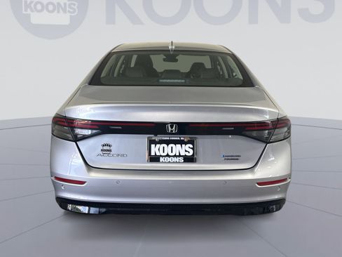Used 2024 Honda Accord Touring image 5