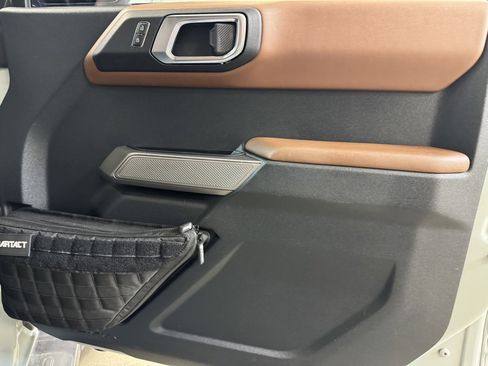 Used 2022 Ford Bronco Outer Banks image 25