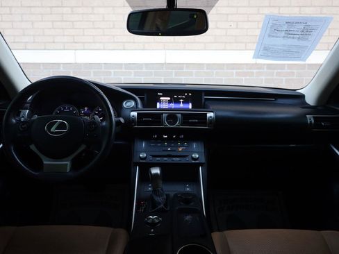 Used 2015 Lexus IS 250 w/ Premium Package RWD image 30