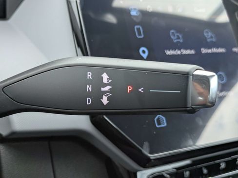 New 2027 Chevrolet Bolt RS w/ Technology Package FWD image 19