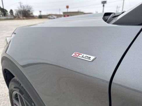 Used 2025 Ford Explorer ST-Line w/ ST-Line Street Pack image 10