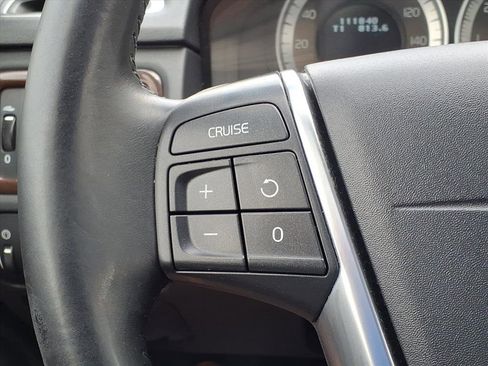 Used 2012 Volvo XC70 3.2 Premier Plus image 30