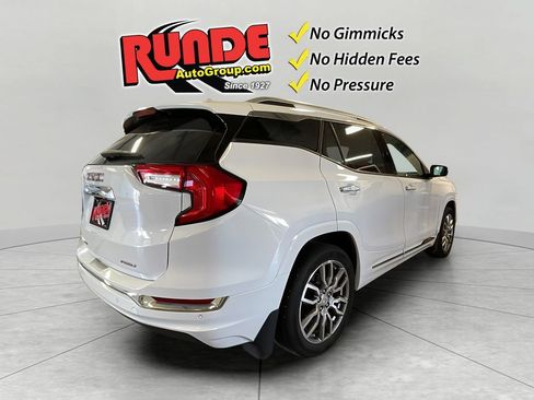 Used 2023 GMC Terrain Denali w/ Denali Premium Package AWD/4WD image 6
