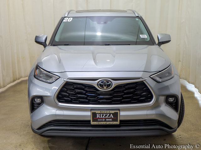 Used 2020 Toyota Highlander XLE AWD/4WD image 7