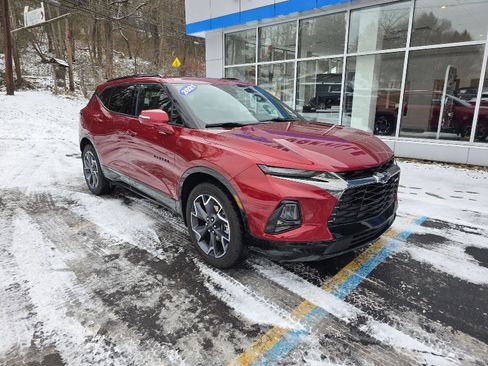 Used 2021 Chevrolet Blazer RS image 2