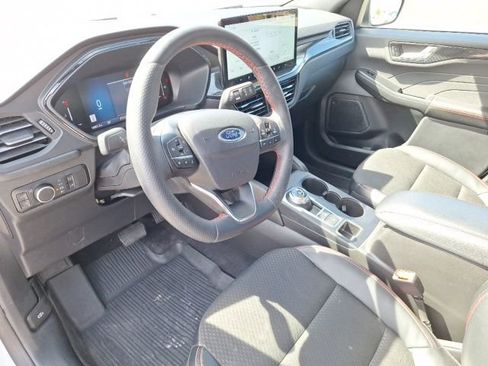 Certified 2025 Ford Escape ST-Line w/ Equipment Group 301A image 12