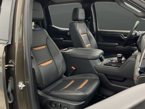 Used 2024 GMC Sierra 1500 AT4 w/ AT4 Premium Package image 24