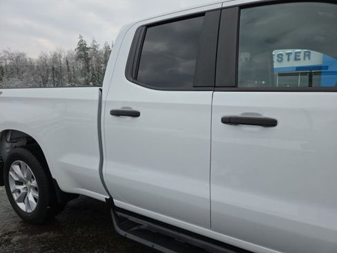 Used 2020 Chevrolet Silverado 1500 Custom w/ Custom Value Package image 26
