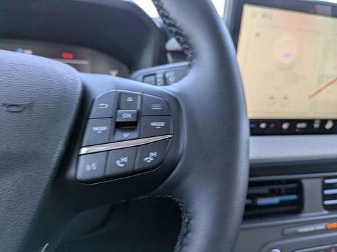 New 2025 Ford Maverick XLT w/ XLT Luxury Package image 28