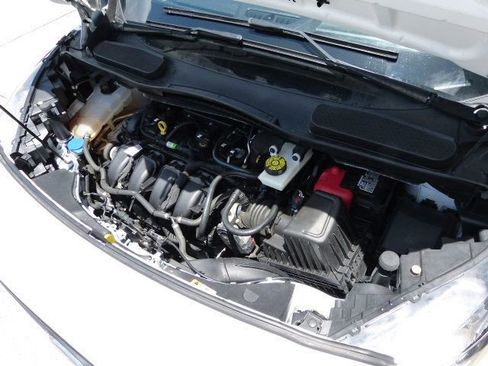 Used 2022 Ford Transit Connect XLT FWD image 10