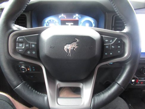 Used 2025 Ford Bronco Badlands AWD/4WD image 28