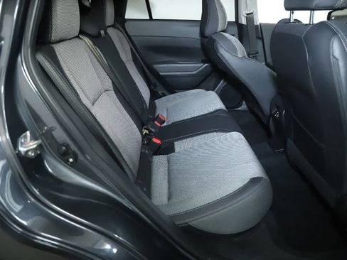 Used 2024 Subaru Crosstrek 2.0i Premium image 31