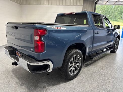 Used 2024 Chevrolet Silverado 1500 LT AWD/4WD image 7