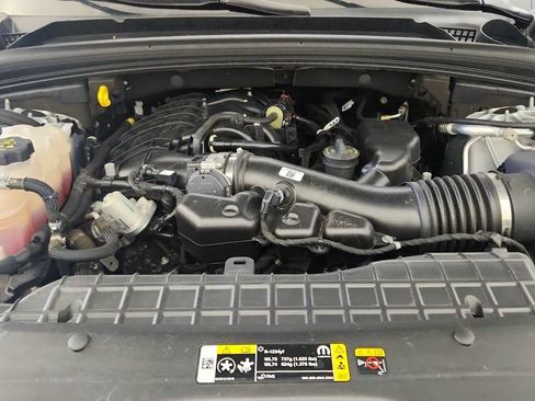 Used 2023 Jeep Grand Cherokee L Laredo w/ Luxury Tech Group I AWD/4WD image 38